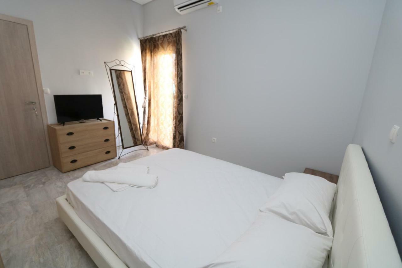 Molly Apartments Аргостолион Экстерьер фото